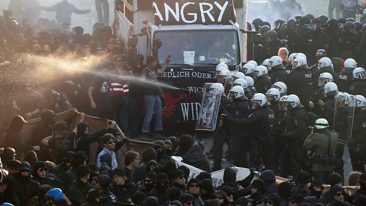«Μπαχαλάκηδες» από τα Εξάρχεια βρίσκονται στα επεισόδια του Αμβούργου (βίντεο)